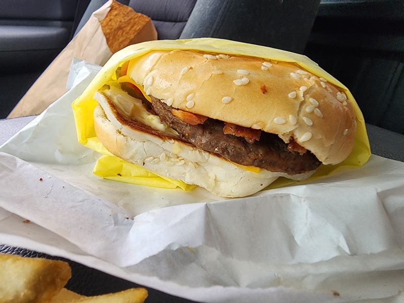 Hamburger Connection food